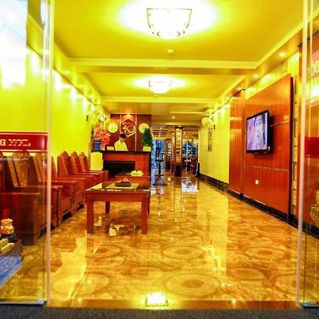 Hôtel Khach San Kim Dong à Hoang Nga Extérieur photo