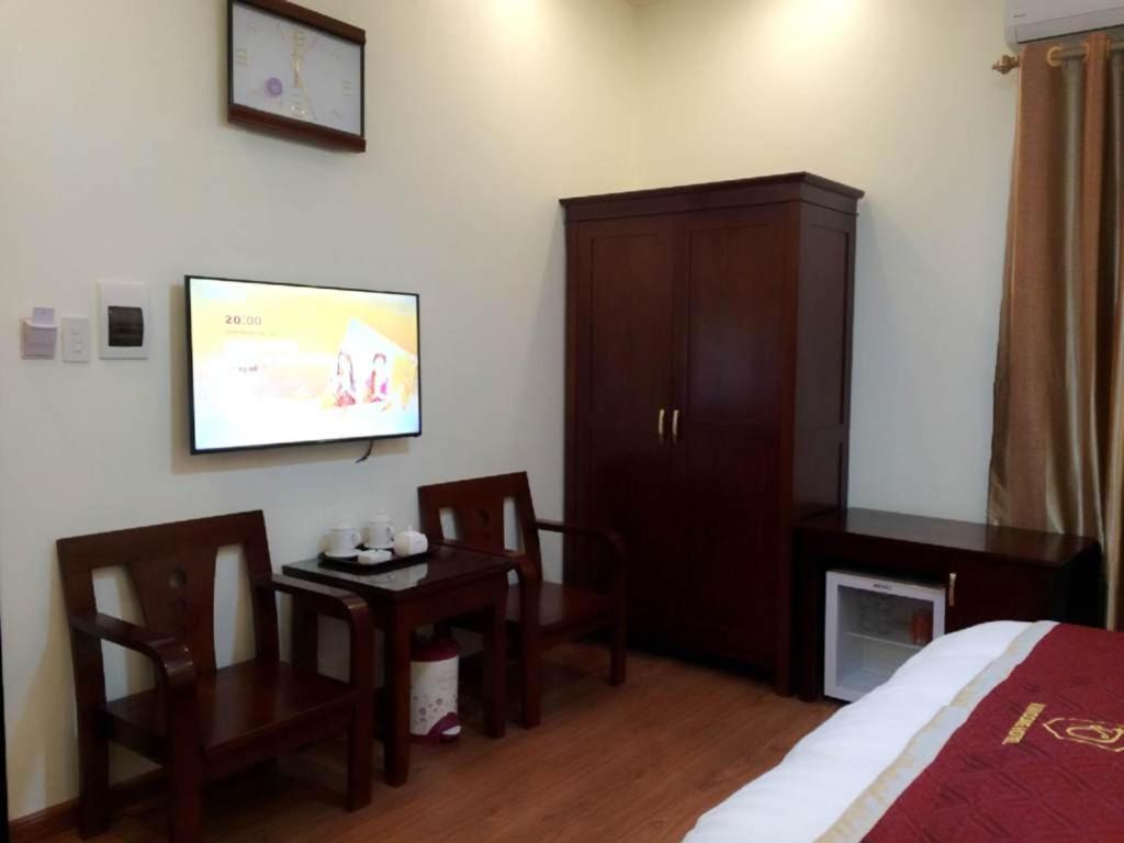 Hôtel Khach San Kim Dong à Hoang Nga Extérieur photo