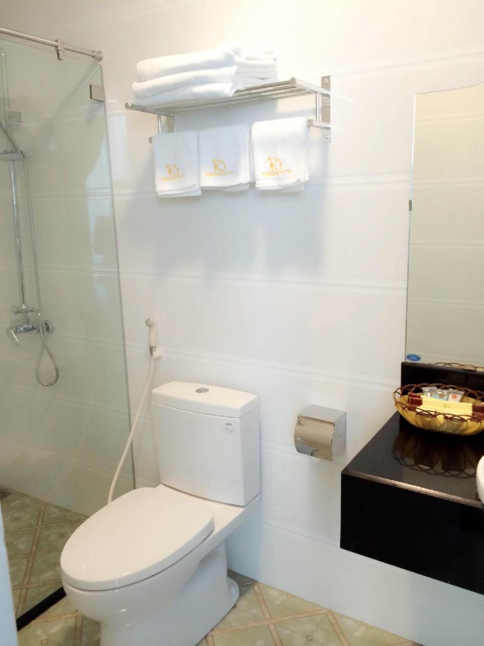 Hôtel Khach San Kim Dong à Hoang Nga Extérieur photo