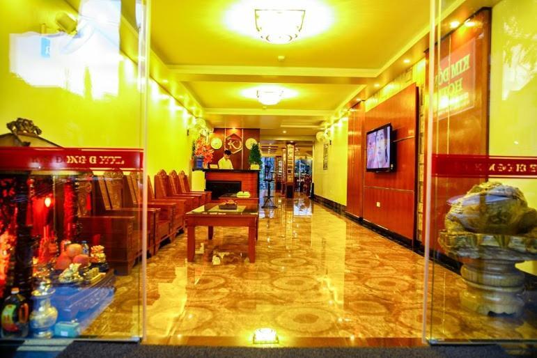 Hôtel Khach San Kim Dong à Hoang Nga Extérieur photo